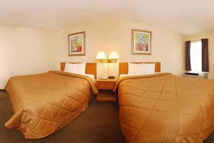 Room 1 of 7